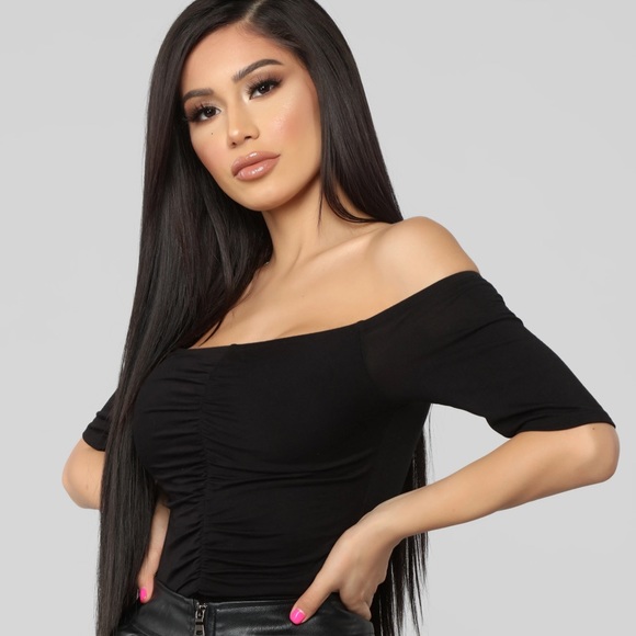 Fashion Nova Off Shoulder Top - Picture 1 of 4